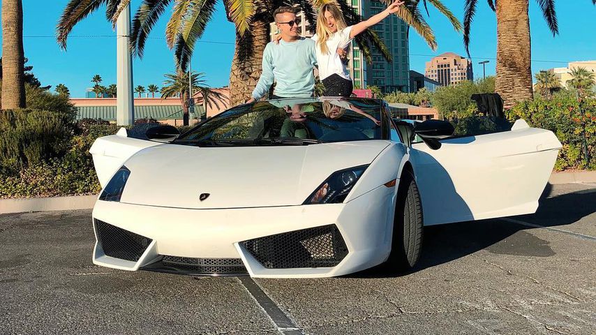 Protzkarre: Bibis Schwester hat 1. Fahrstunde im Lamborghini