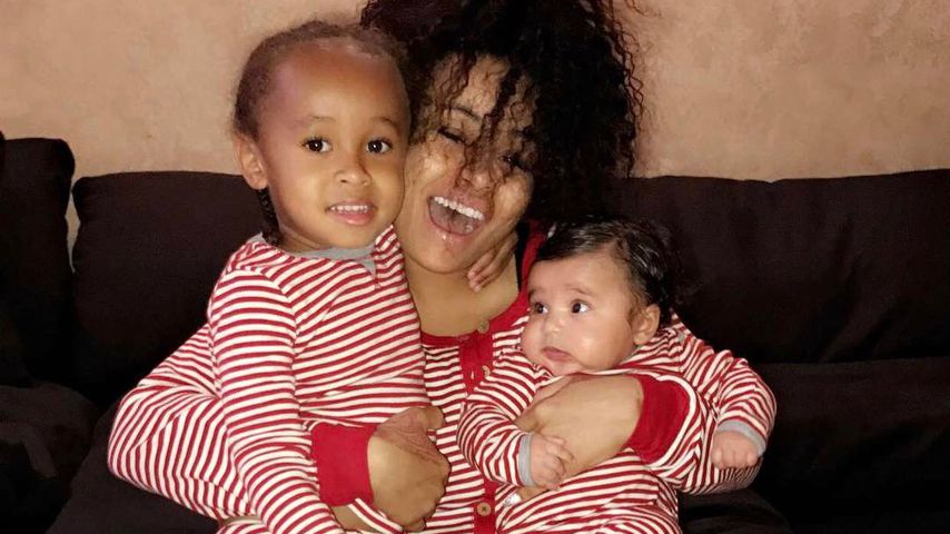 Blac Chyna kuschelt mit ihren Kindern King Cairo und Dream Renee
