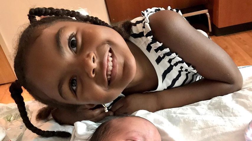 Briana DeJesus' Töchter Nova und Stella Star