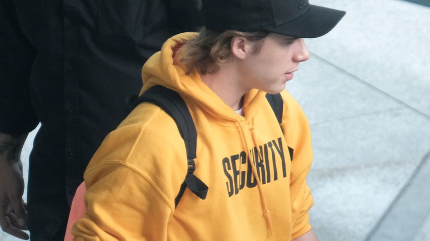 Brooklyn Beckham am Flughafen in London