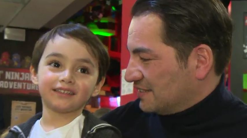 Baby-Überraschung: Bülent Sharifs Sohn freut sich auf Bruder