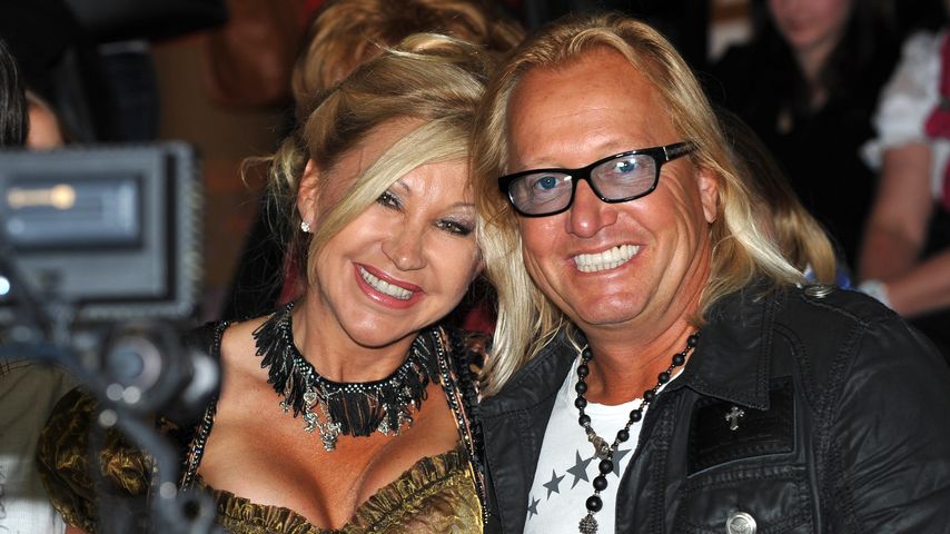 Carmen und Robert Geiss bei einer Dirndl-Präsentation in Salzburg
