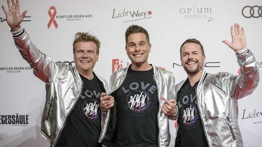 Bastiaan Ragas, Eloy de Jong und Lee Baxter (v.l.) bei der Artists Against Aids Gala in Berlin