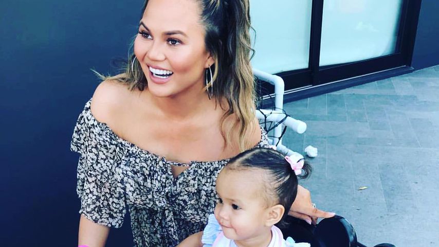 Chrissy Teigen und Tochter Luna