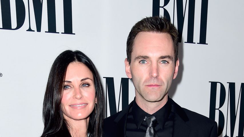 Courteney Cox und Johnny McDaid bei einer Award-Show