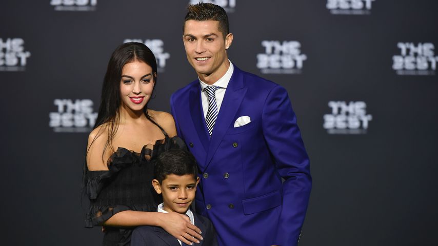 Cristiano Ronaldo mit Freundin Georgina und seinem Sohn