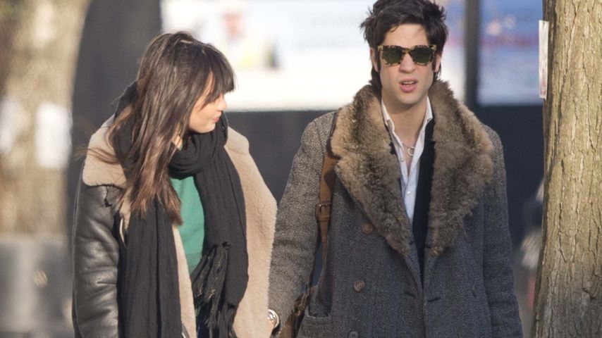 Daisy Lowe und Tom Cohen