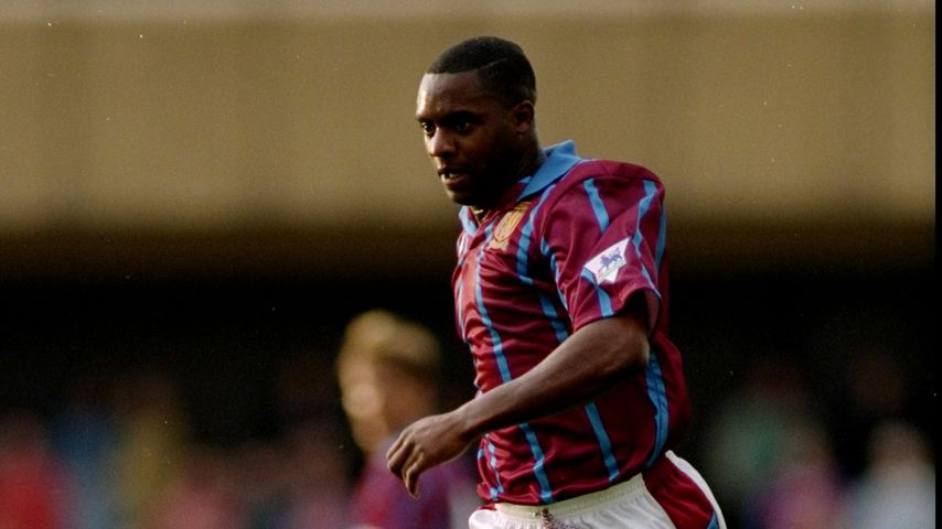 Aston-Villa-Kicker Dalian Atkinson 1983