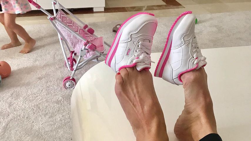 Daniela Katzenberger klaut Sophia die Schuhe