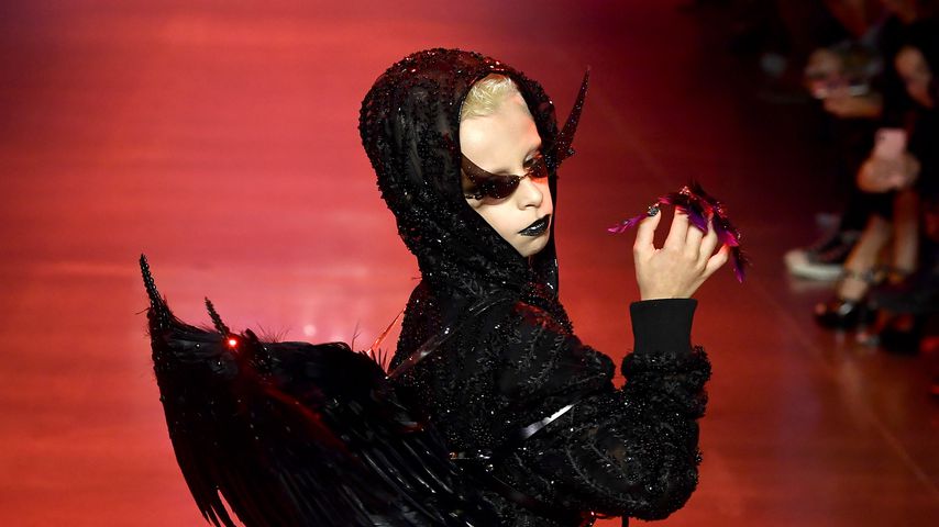 Mit Paris Hilton: Jüngste Drag-Queen rockt Fashion-Laufsteg!