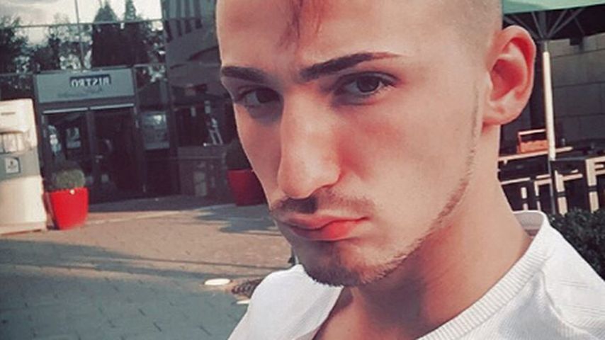 Donis Avdijaj, Fußball-Profi