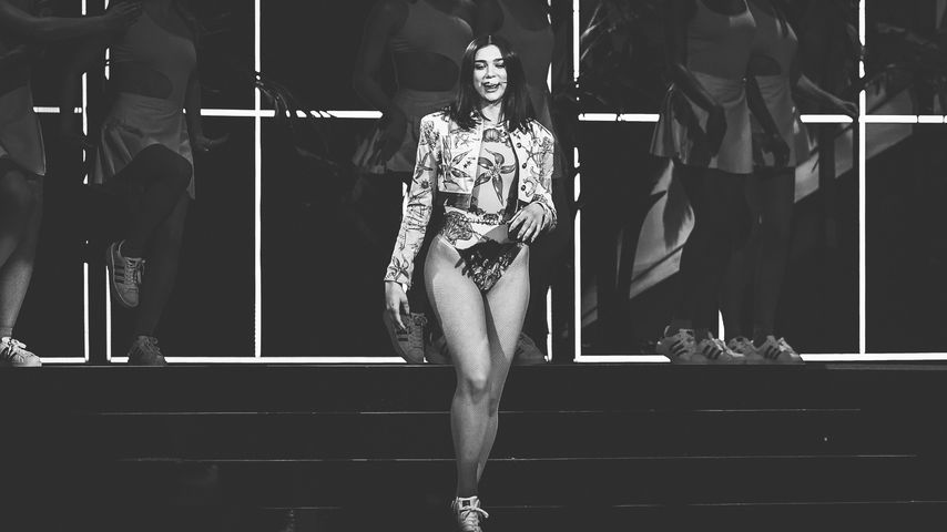 Dua Lipa bei den Brit Awards 2018