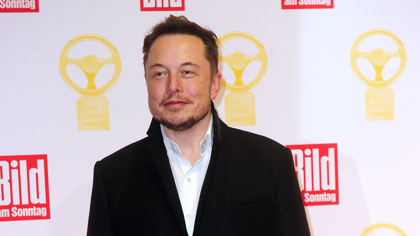Elon Musk bei "Das Goldene Lenkrad 2016" in Berlin