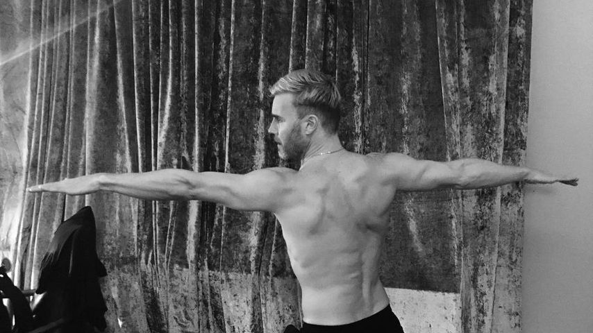 Gary Barlow, Sänger