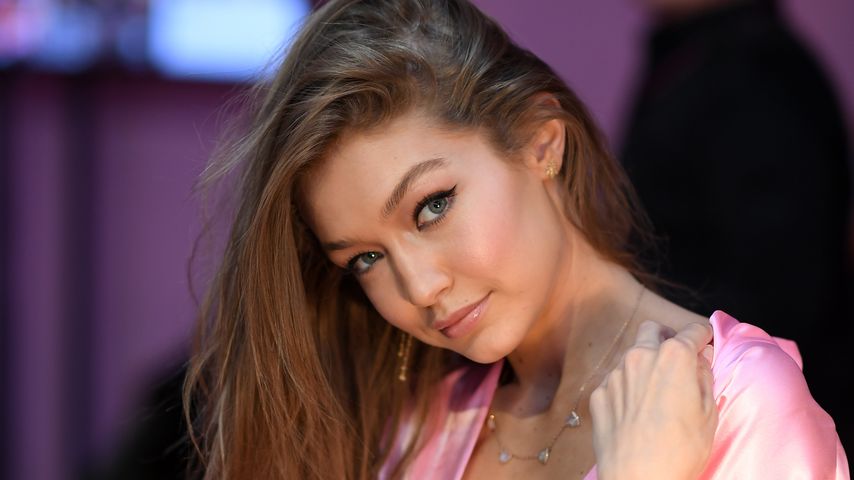 Gigi Hadid im Backstage-Bereich der Victoria's-Secret-Show