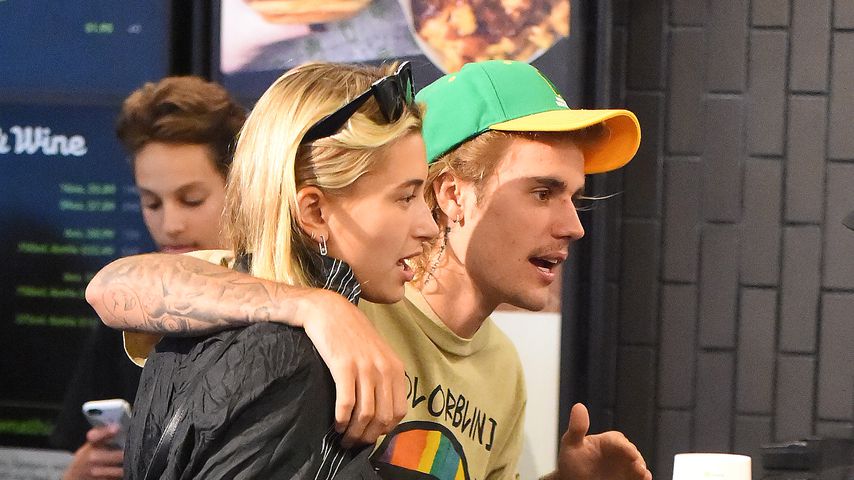 Bei Fast Food & Kinodate: Justin Bieber & Hailey unbeschwert