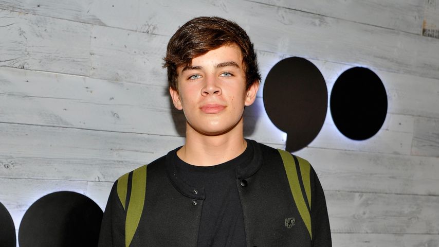 Hayes Grier auf dem roten Teppich