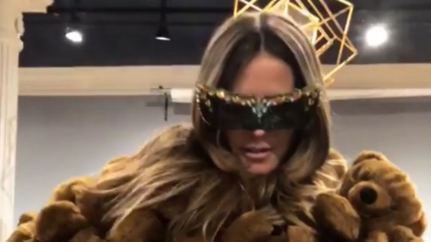 XXL-Kuschelbär: Model Heidi Klum feiert Mega-Teddy-Mantel!