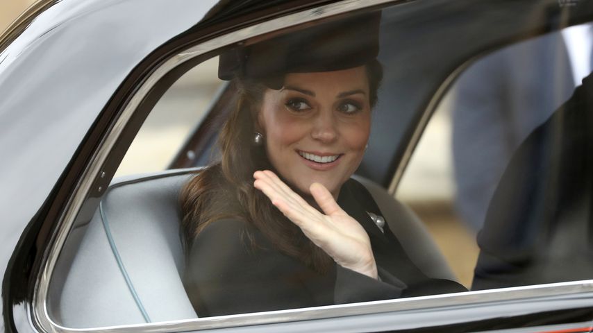 Herzogin Kate im Auto