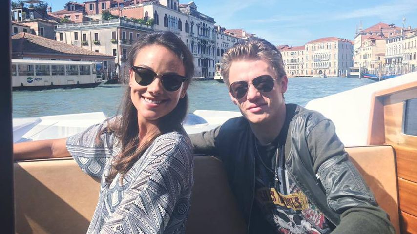 Janina Uhse und Vincent Krüger bei Dreharbeiten in Venedig