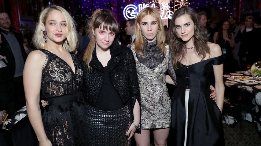 Jemima Kirke, Lena Dunham, Zosia Marnet und Allison Williams auf einer "Girls"-Party
