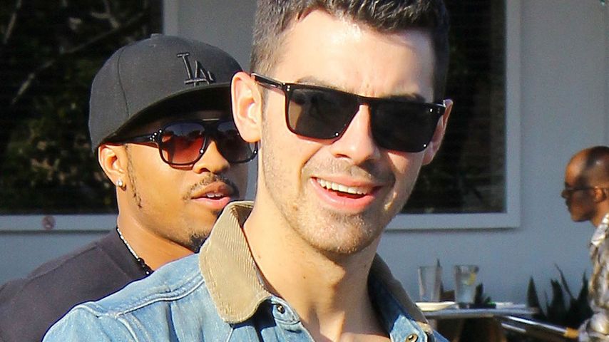 Joe Jonas, Sänger
