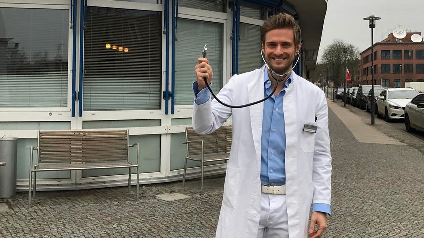 Jörn Schlönvoigt spielt Doktor Philip Höfer bei "Gute Zeiten, schlechte Zeiten"