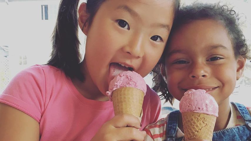 Katherine Heigls Adoptivtöchter Naleigh Mi-Eun und Adalaide Marie Hope