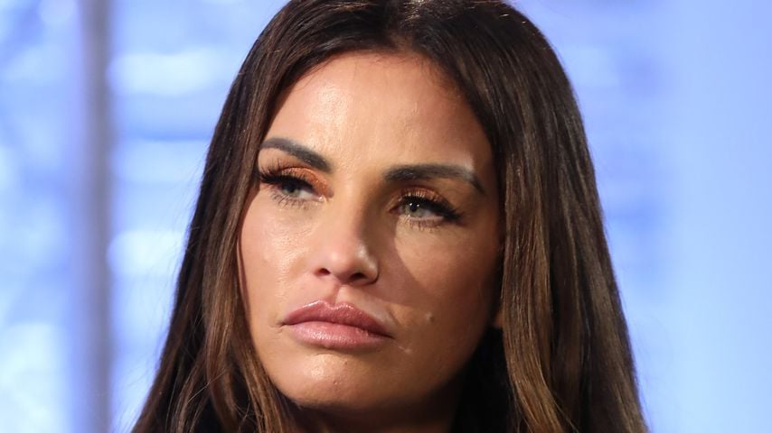 Katie Price, Buchautorin