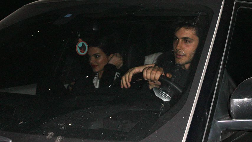 Heißer Chauffeur: Kendall Jenner mit neuem Hottie gesichtet!