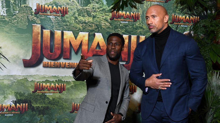 "Jumanji"-Stars in Berlin: Bro-Zoff bei The Rock & Kevin!