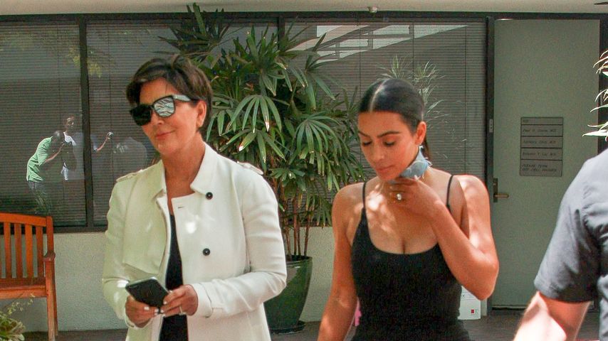 Kris Jenner (l.) und Kim Kardashian