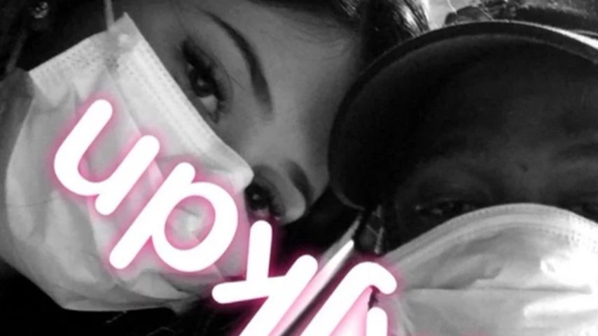 Kylie Jenner und Travis Scott kurz nach der Geburt ihrer Tochter