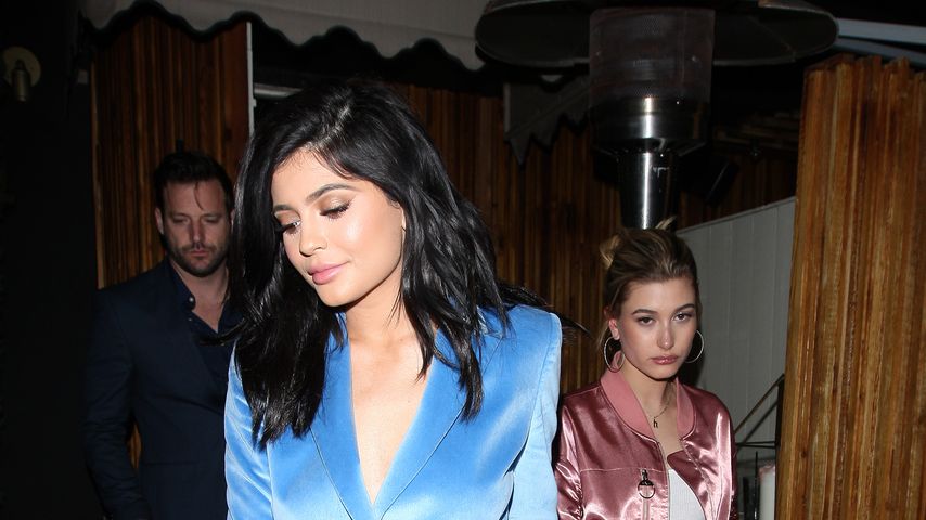 Kylie Jenner und Hailey Baldwin