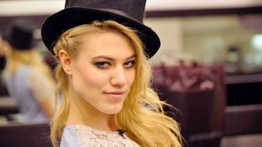 Larissa Marolt, Model