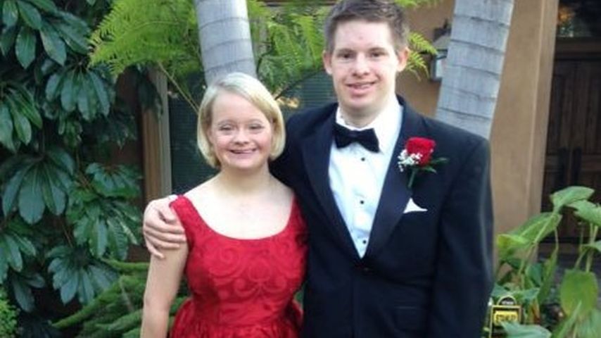 Schauspielerin Lauren Potter und Timothy Spear