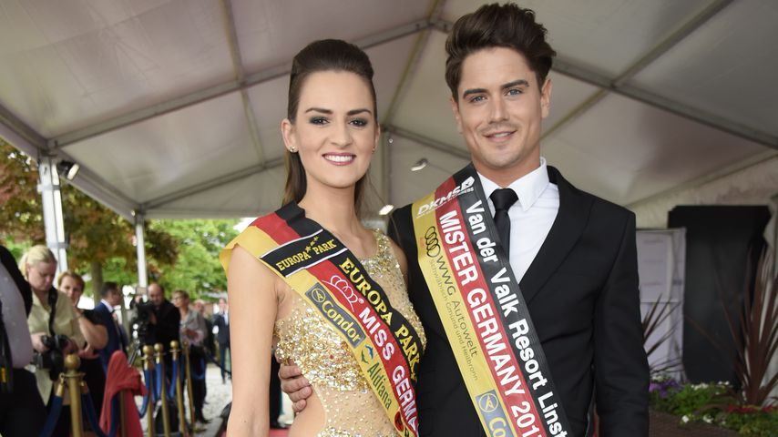 Lena Bröder und Dominik Bruntner bei der Verleihung des Preises "Goldene Sonne 2017"