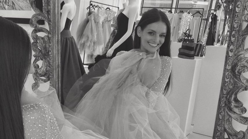 Lydia Hearst in ihrem Hochzeiskleid