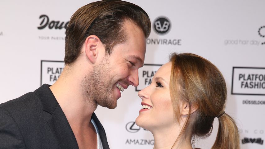 Marvin Albrecht und Anna Hofbauer bei einem Fashion-Event in Düsseldorf