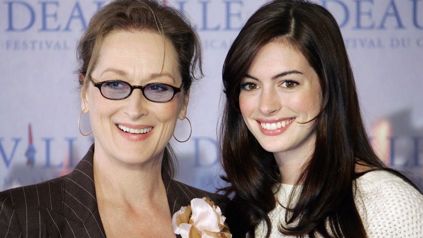 Meryl Streep und Anne Hathaway im Jahr 2006