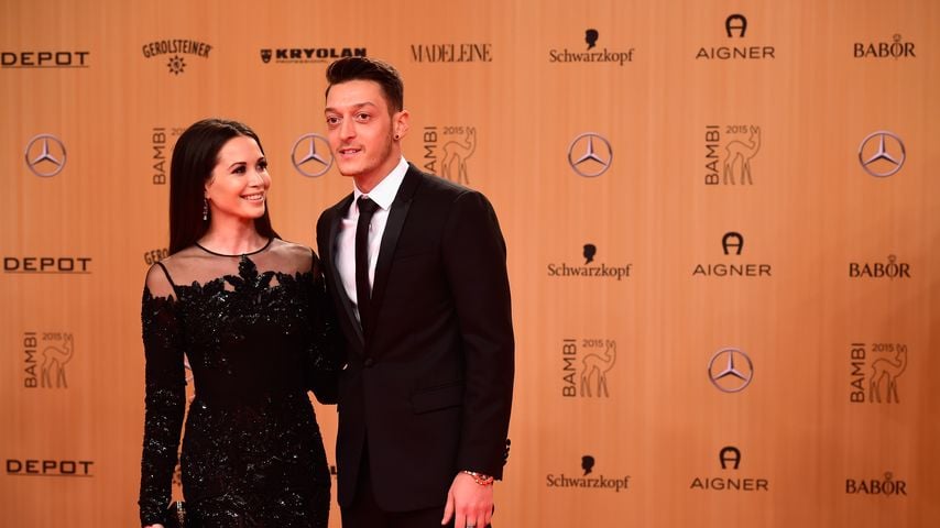 Grace Capristo und Mesut Özil