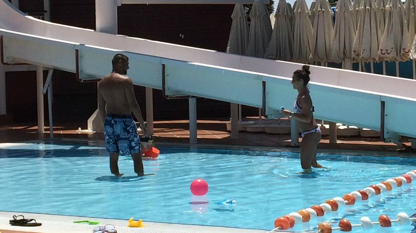 Mit Michal & Alessio im Urlaub: So heiß ist Sarah im Bikini!