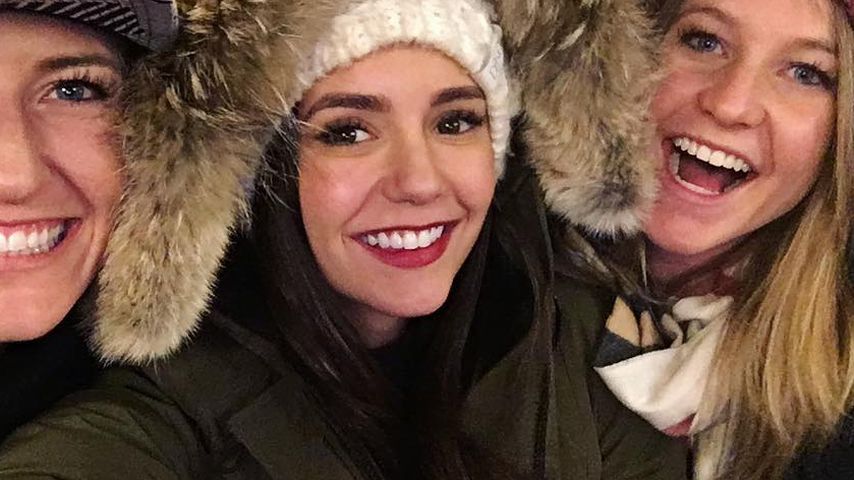 Ex-"Vampire Diaries"-Star Nina Dobrev (Mitte)