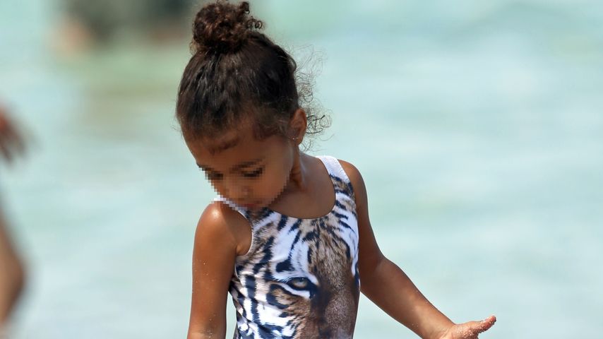 North West am Strand von Miami