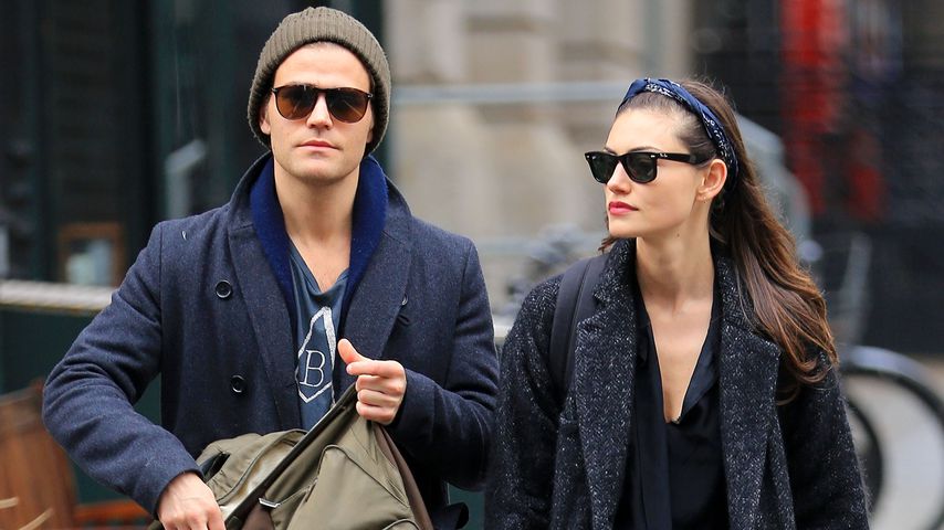 Paul Wesley und Phoebe Tonkin in New York