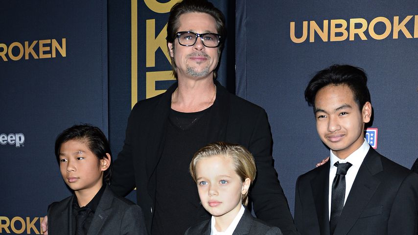Pax, Shiloh und Maddox mit Papa Brad Pitt bei der "Unbroken"-Premiere