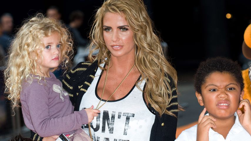 Katie Price' Princess (9!) verblüfft mit "Let it go"-Cover