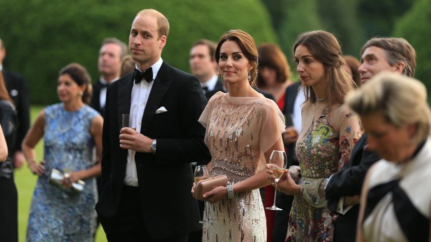 Prinz William mit Ehefrau Kate bei einer Gartenparty für den guten Zweck