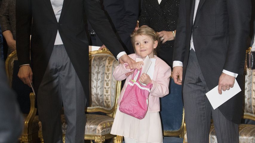 Prinz Carl Philip von Schweden, Prinzessin Estelle von Schweden und Prinz Daniel von Schweden