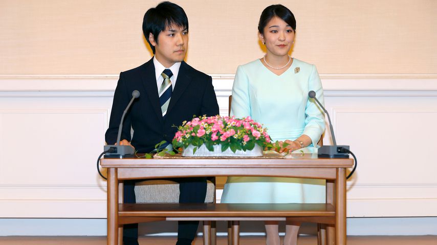 Prinzessin Mako und ihr Verlobter Kei Komuro bei der Bekanntgabe ihrer Verlobung in Tokyo